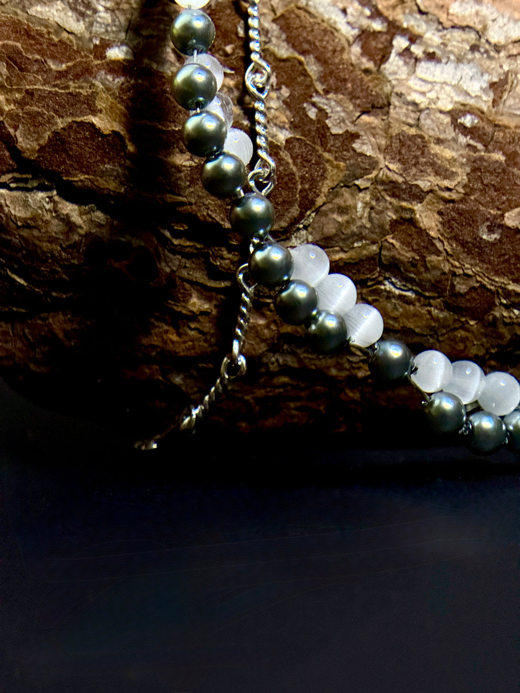 Dancing Light Necklace II