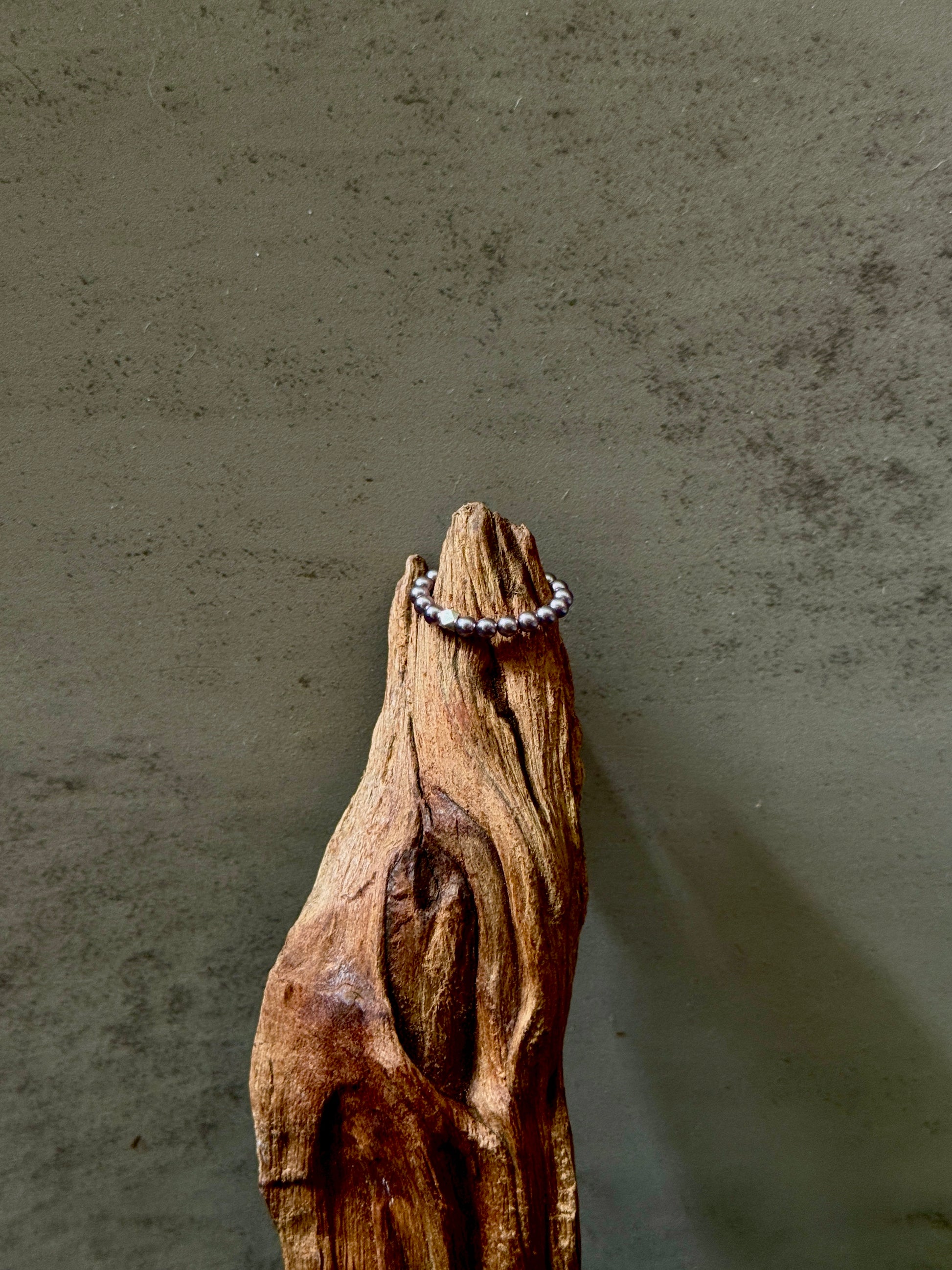 Dancing Light Ring I